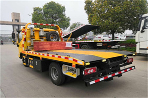 满洲里道路救援拖车报价