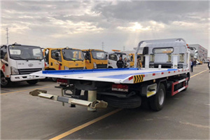 满洲里汽车救援补胎